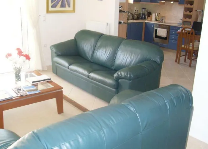 Amelia Βίλα Μεταξάτα